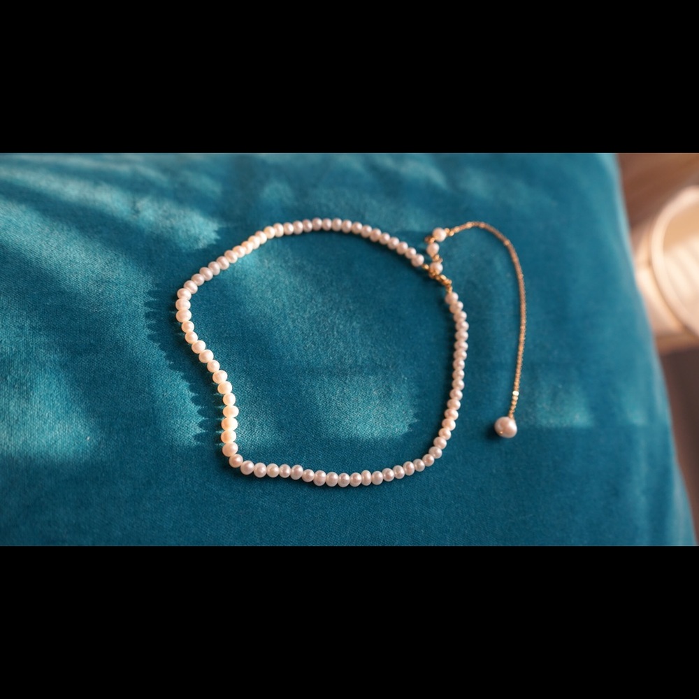Fresh water pearl choker necklace pendant
